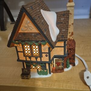 Department 56 Festive Spider Box House with Snow Accents